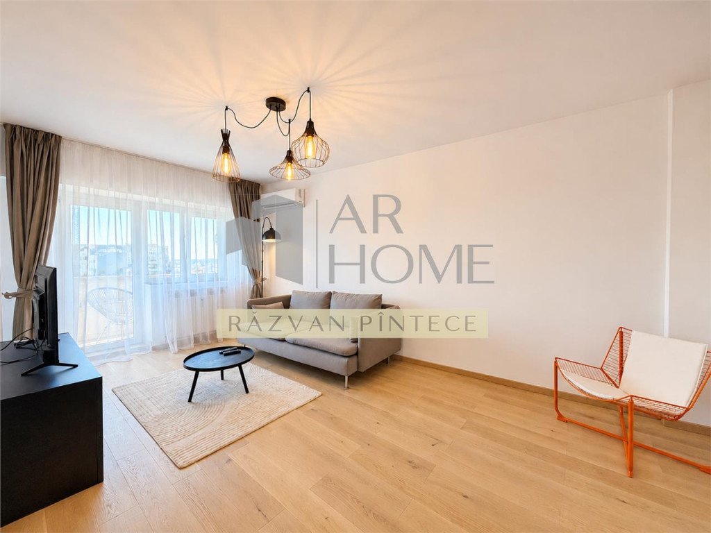 Apartament 2 camere de lux, prima , central, Ploiesti