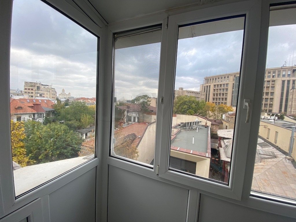Cismigiu - apartament 3 camere - balcon - parcare - fara ...