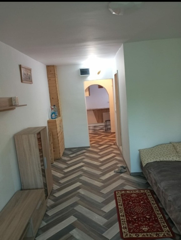 Garsoniera Confort Sporit Etajul 1 Zona Burdujeni