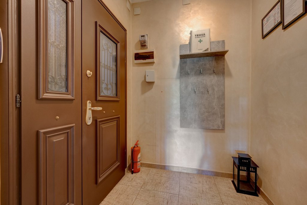 5 Camere | Ultracentral | Bd. Regina Elisabeta | COMISION 0