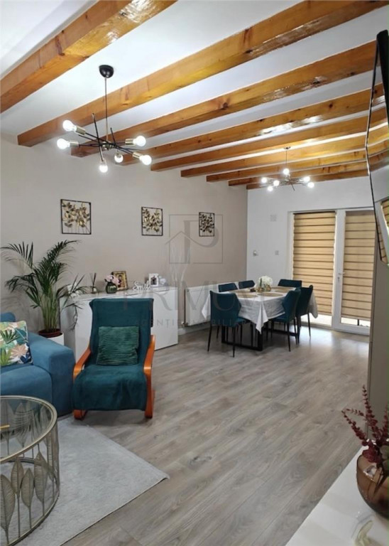 GIROC ESO - CASA INDIVIDUALA - ZONA EXCELENTA - MOBILATA SI