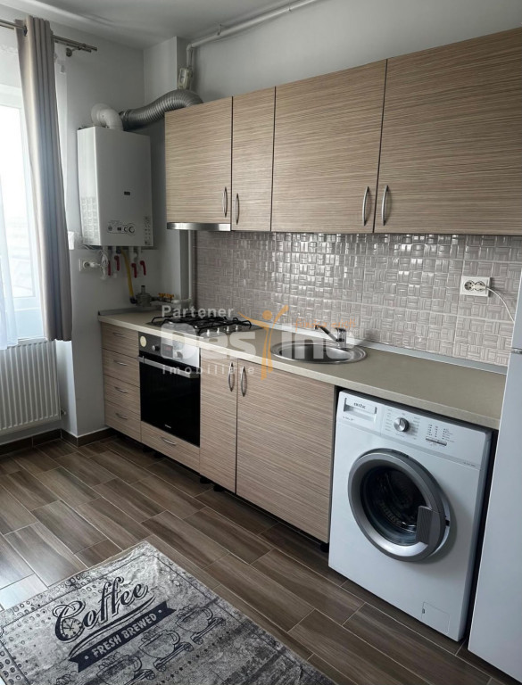 APARTAMENT 2 CAMERE SEMIDECOMANDAT, 50mp.