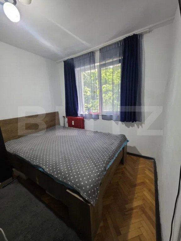 Apartament 2 camere, etaj intermediar, 33.71 mp, zona Pod Ro