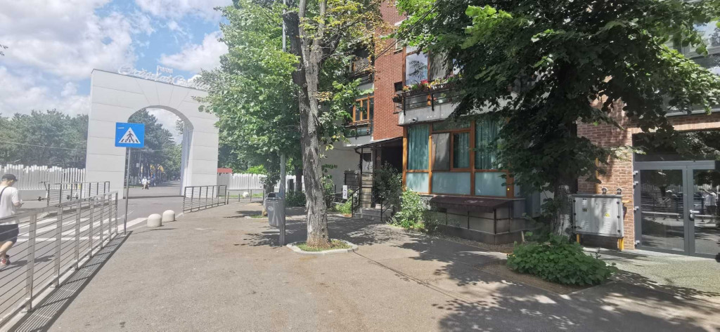 Brancoveanu strada cimpoierilor bloc nou