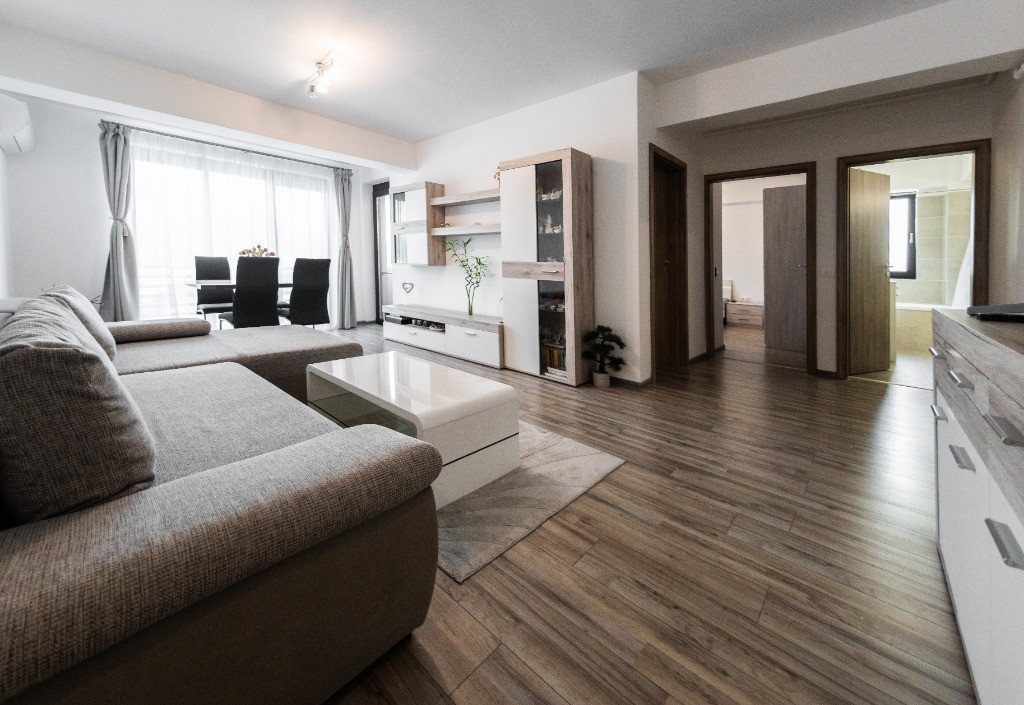 Acasă în Girocului apartament 3camere,2parcări CF,încălzire pardoseală