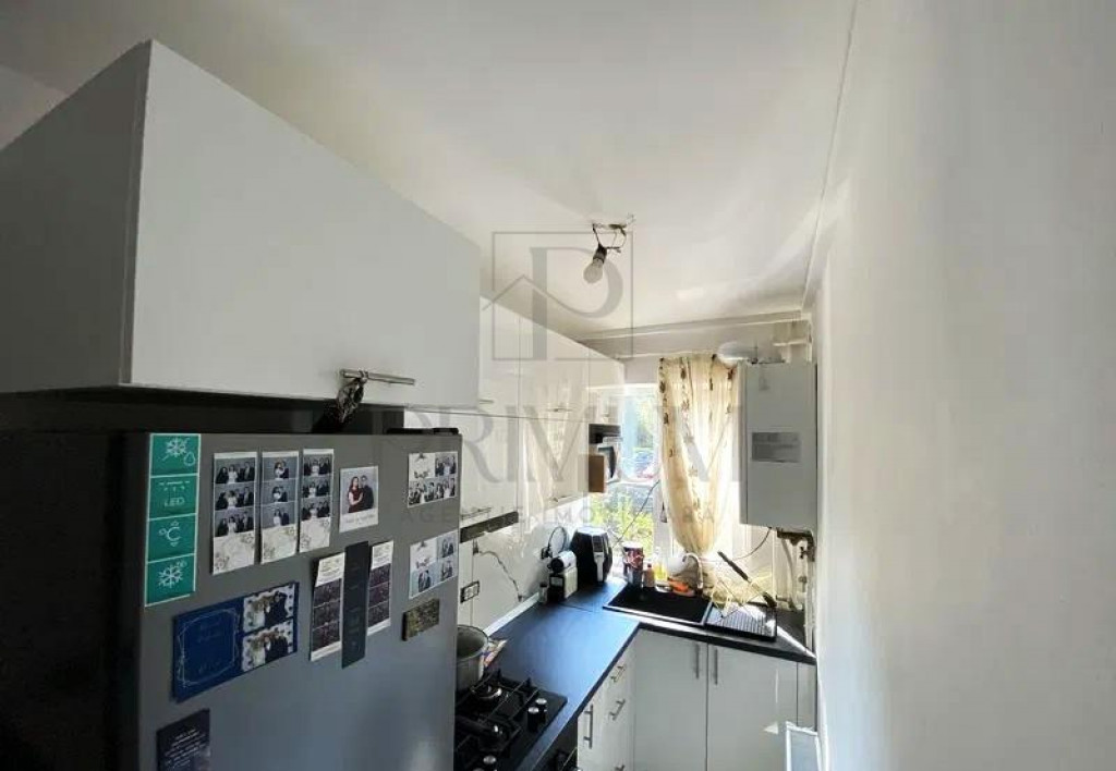 SPITALUL JUDETEAN - PARTER - 3 CAMERE - BALCON - CENTRALA PR