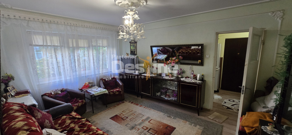 Apartament 2C renovat complet etaj 1 mobilat utilat renovat