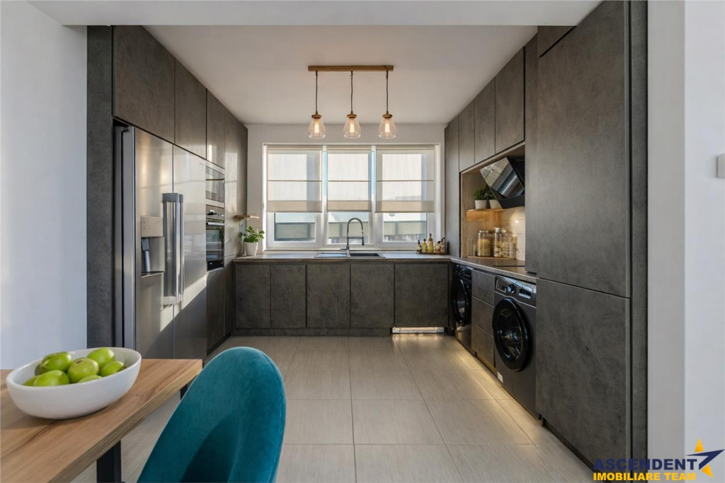 Penthouse spatios, luminos, terasa generoasa, Maurer, Tracto