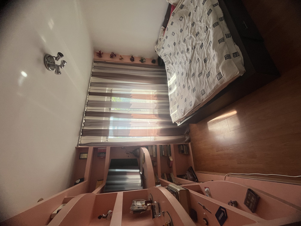 Apartament 3 camere etaj 1 Traian