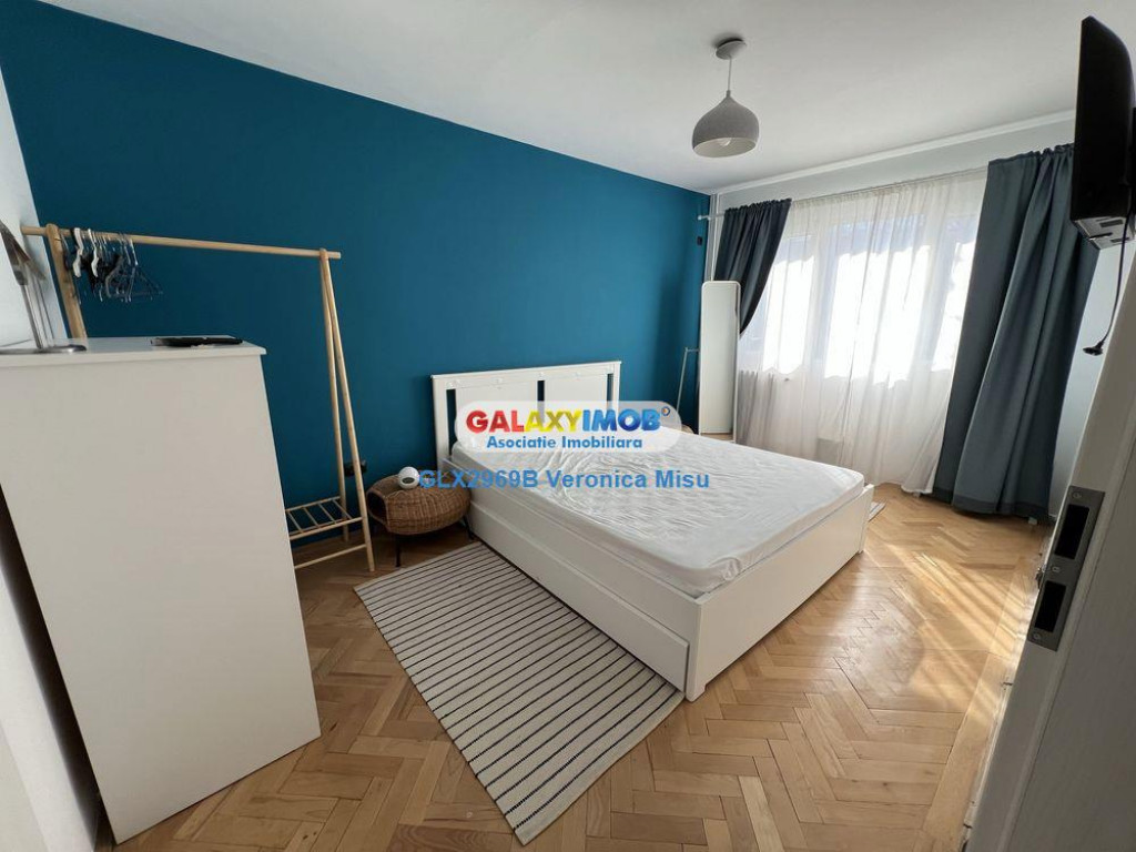 Apartament 3 camere de inchiriat, loc parcare - Piata Salaja
