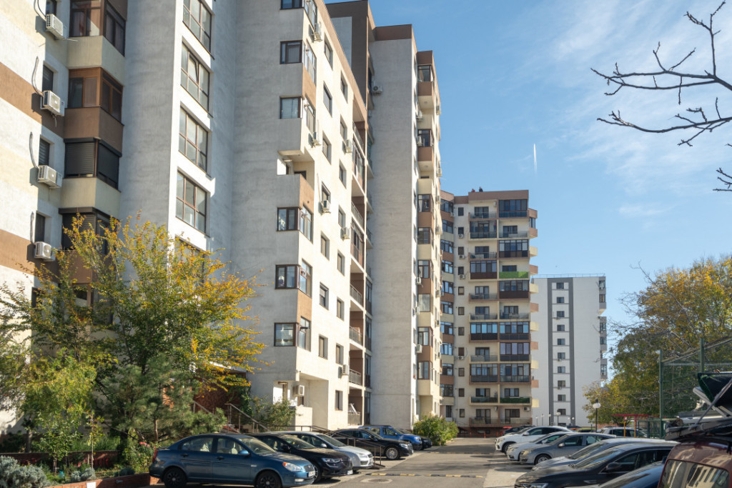 RAHOVA – IDEAL RESIDENCE, APARTAMENT 2 CAMERE 47 MP, DECOM