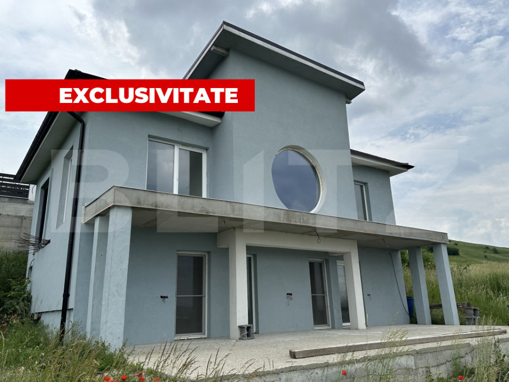 EXCLUSIV: Casă modernă, terasă panoramică, teren 500 mp,