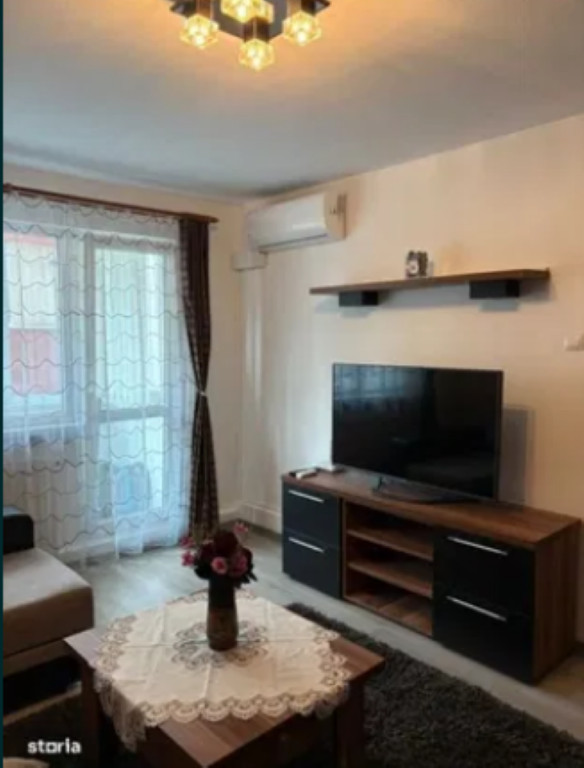 Apartament cu 2 camere, semidecomandat - zona Garii