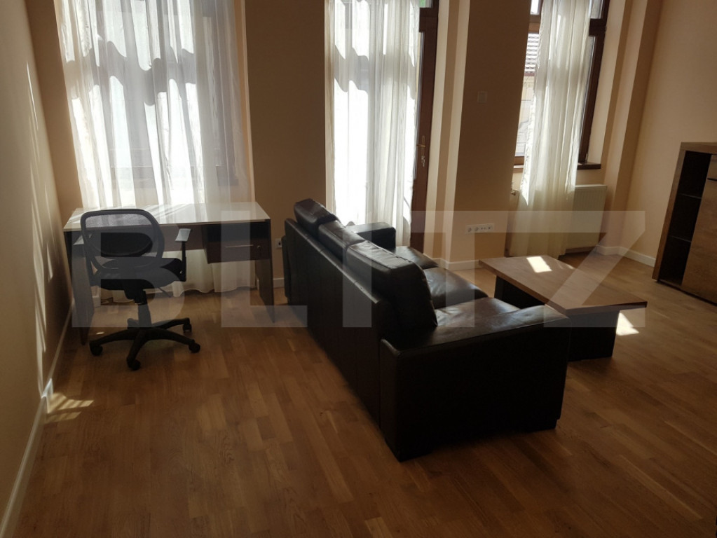 Inchiere apartament 2 camere, ultracentral.