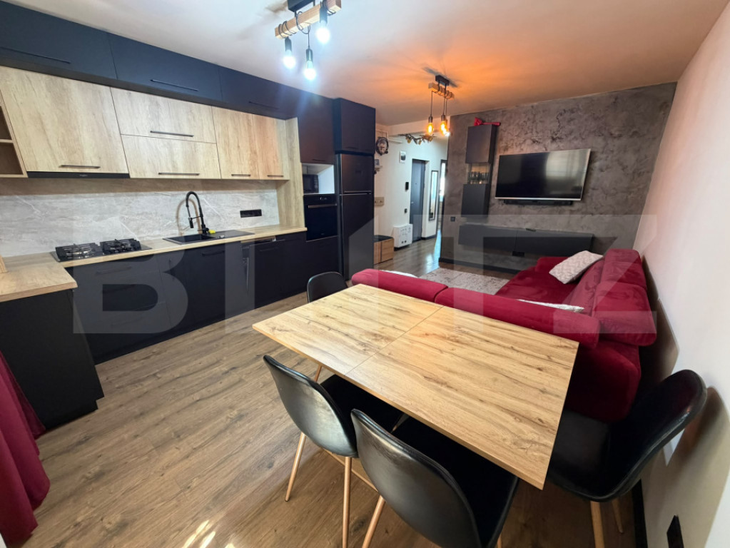 Apartament 3 camere, modern, parcare, zona Cetatii
