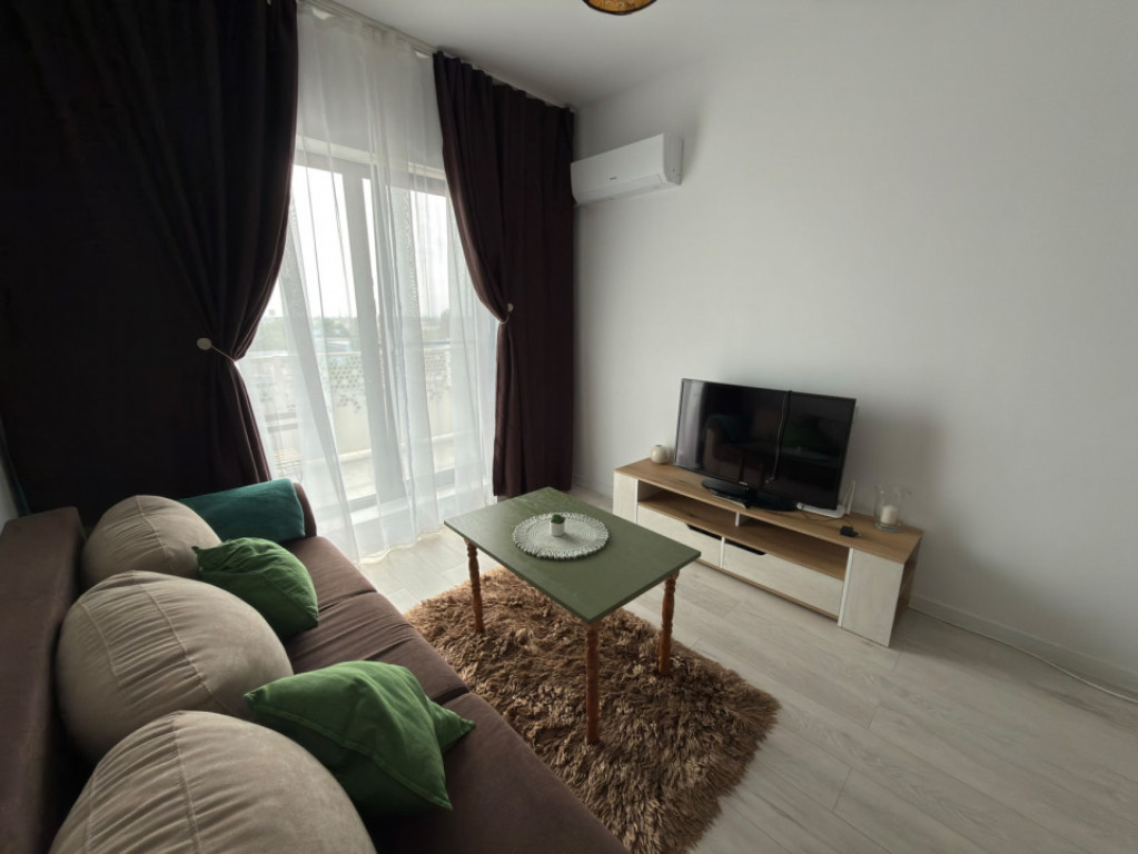 Apartament cu 2 camere de inchiriat, 48 mp, zona Vest - comp