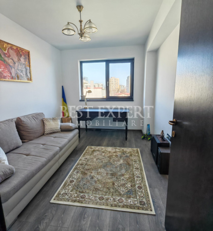 4 Camere de Inchiriat cu Parcare subterana/ Disponibilitate