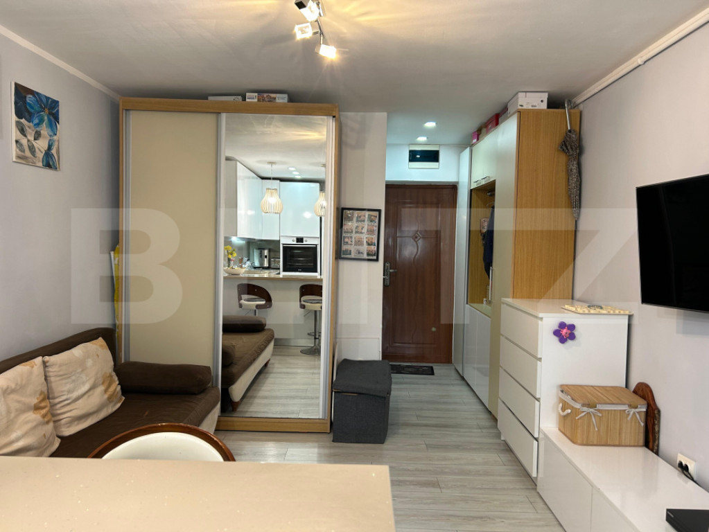 Apartament 2 camere, 65 mp, etajul 1, garaj 25 mp, zona Regh