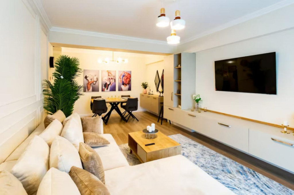 Apartament 2 camere decomandat, 64 mp, parcare inclusa, Pres