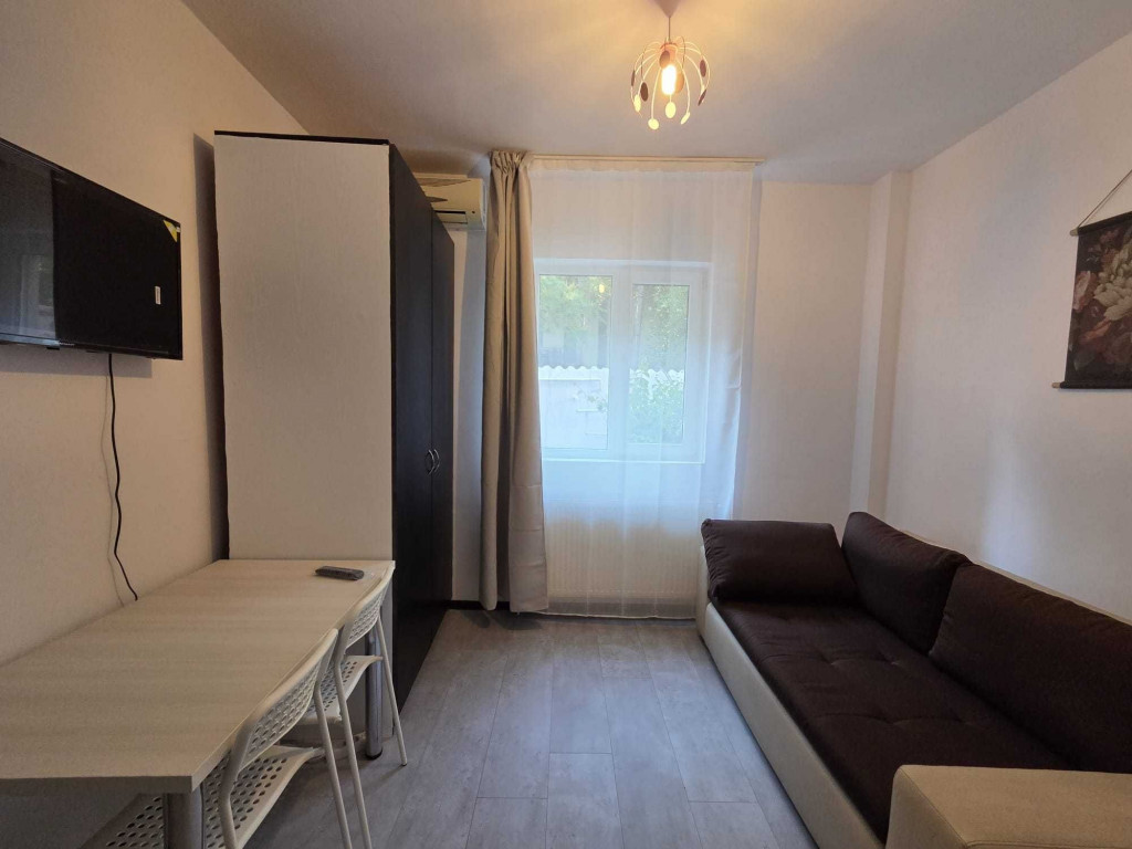 Dristor vila fix la metrou pet friendly