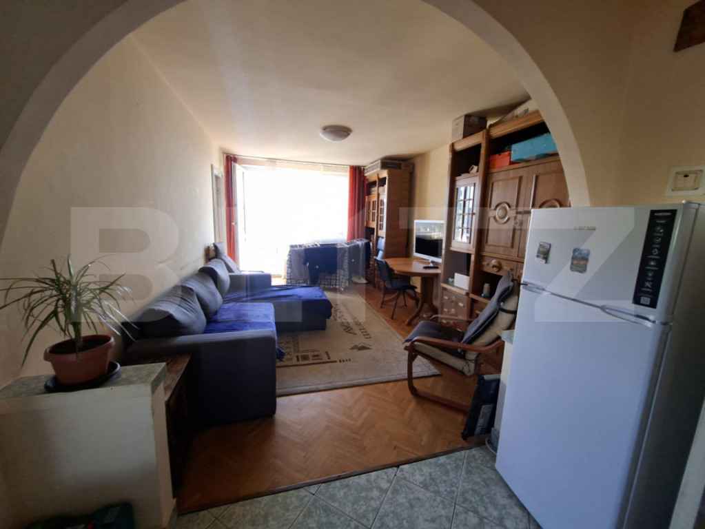 Apartament 3 camere, 47mp, zona Dambu Pietros