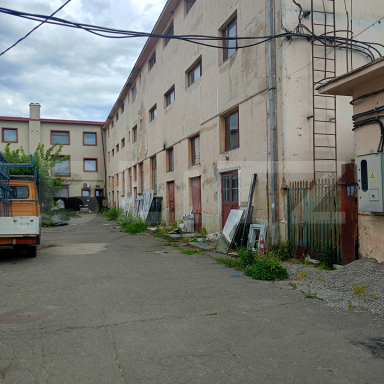 Spatiu comercial
