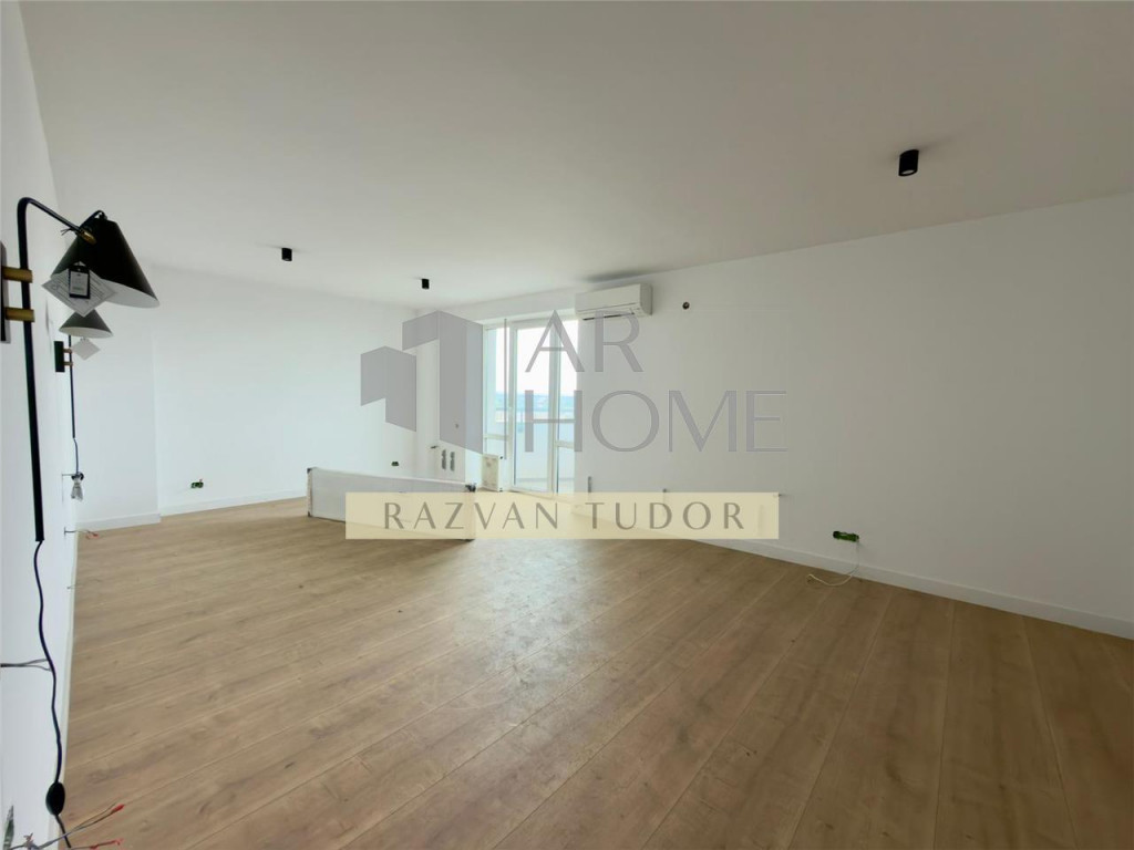 Apartament 4 camere de lux , Ploiesti , zona ultracentrala ,