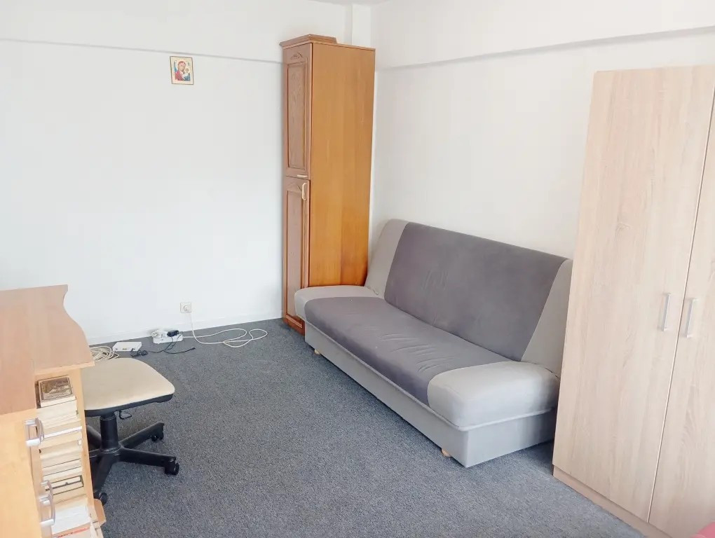 Închiriez garsonieră Mărășești cu centrala proprie