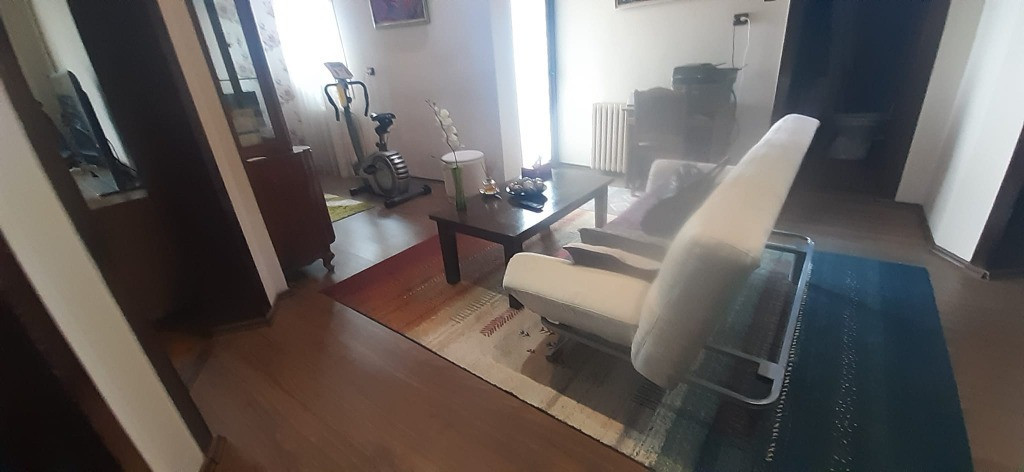 Zona Centrala, bloc tip vila, 3 camere