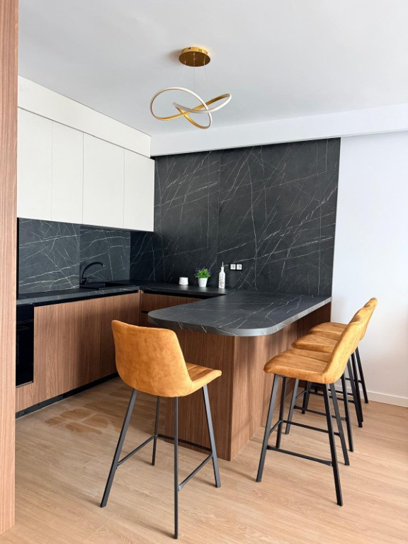 Casă modernă tip duplex de vânzare în Florești – Str. Lacului