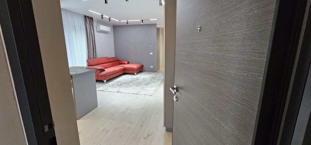 De inchiriat apartament cu 2 camere, Milcov Residence, et...