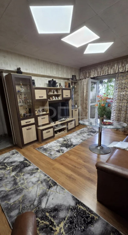 3 camere, 10/10, bloc 1985, 71mp-Ghencea