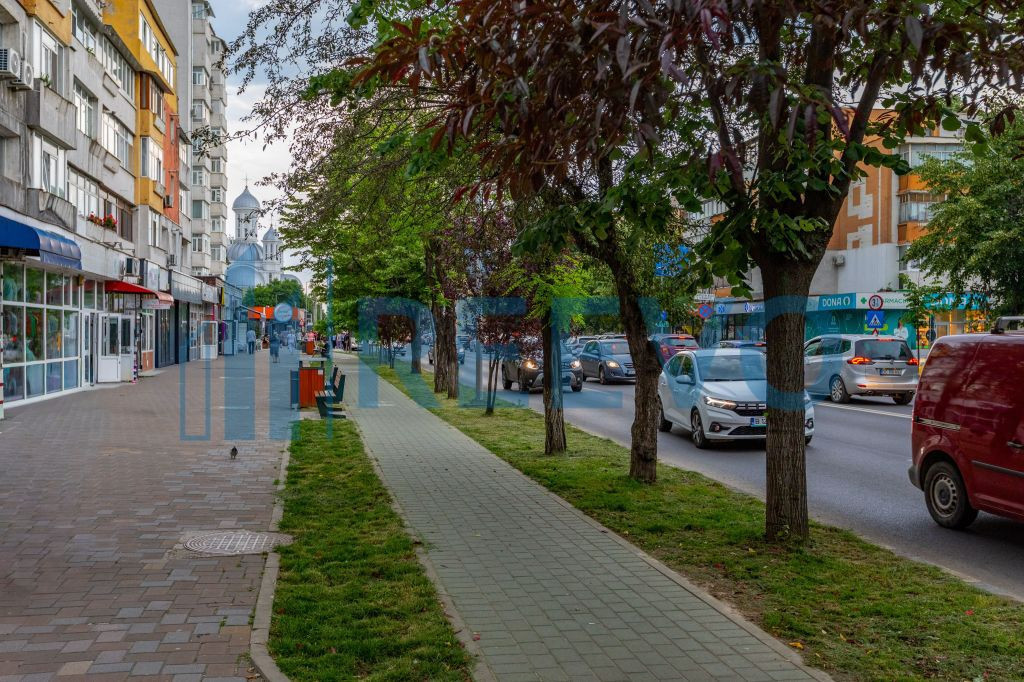 Apartament 3 camere decomandate, Zona Narcisa, Bacău