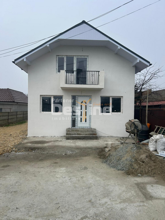 Casă moderna la cheie, comunitate privata, zonă centrală