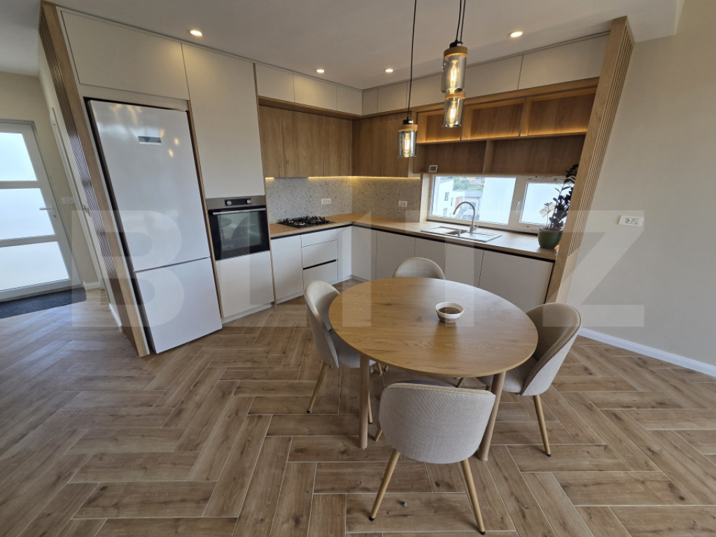 Apartament de vanzare, 3 camere, 70 mp - Dumbrava Nord