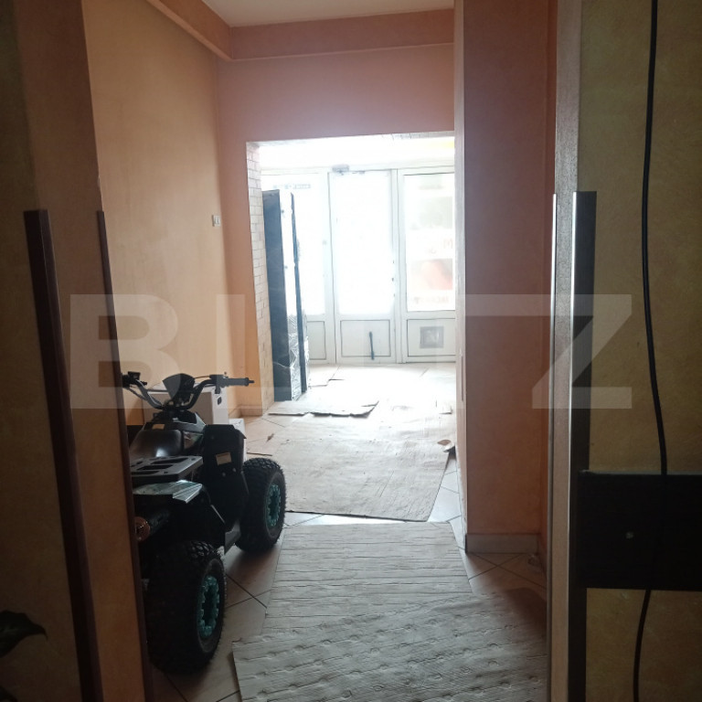 Sala de joc, 104 mp, zona Gara Mare