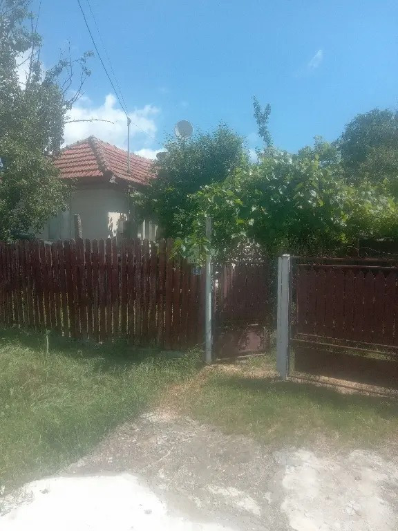 Spațiu comercial 120 mp – compartimentat | ideal birouri/