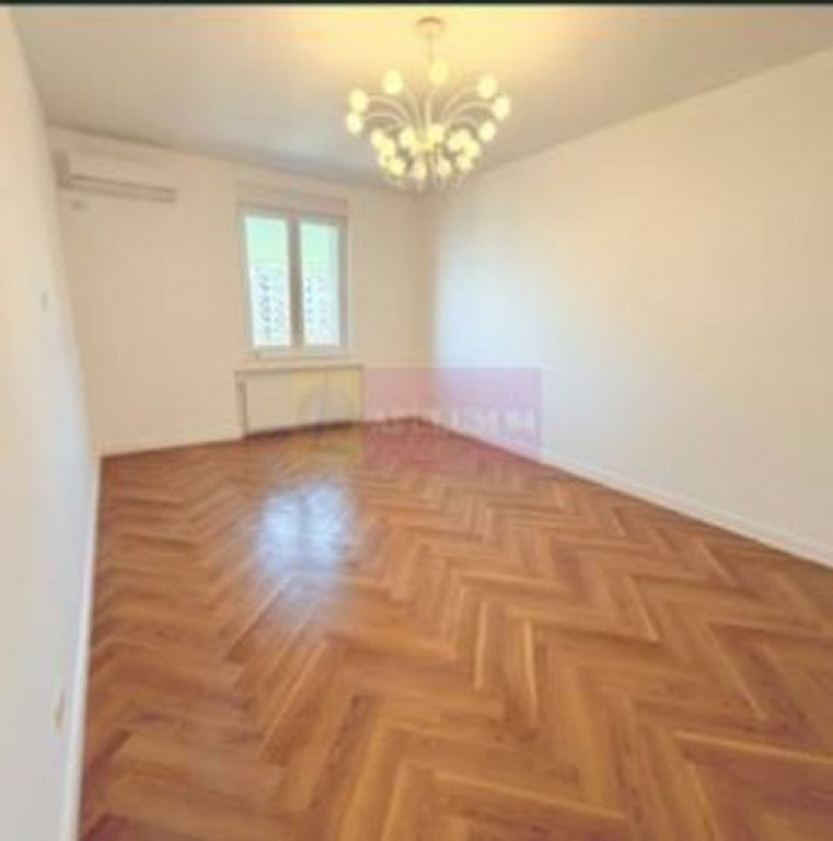 Apartament superb renovat integral Drumul Sarii.