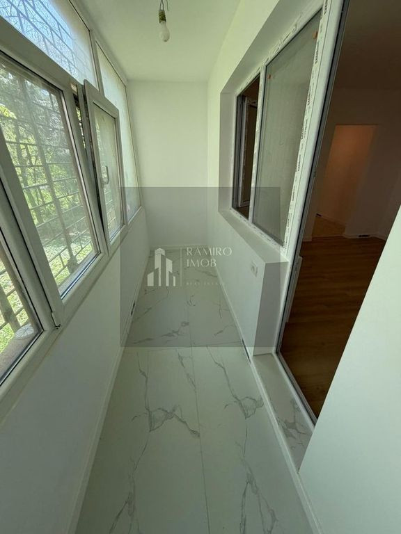 Apartament 3 camere 67 mp/ RENOVAT/ SECTOR 3/ 5MIN METROU...