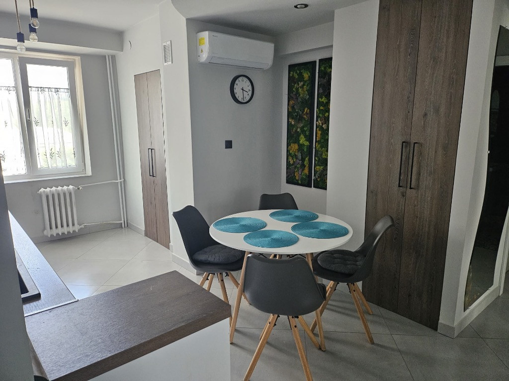 Apartament 3 camere de închiriat zona Dragoș Vodă, Oradea