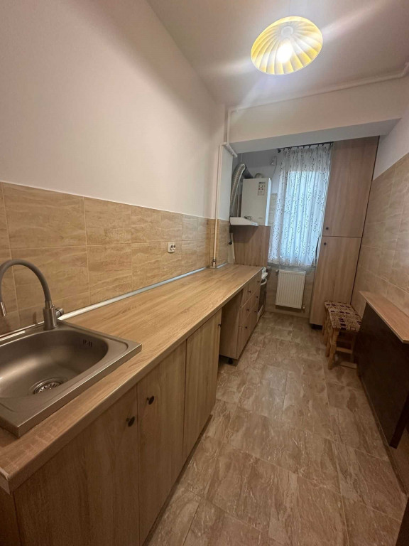 Berceni grand arena etaj 3 cu parcare
