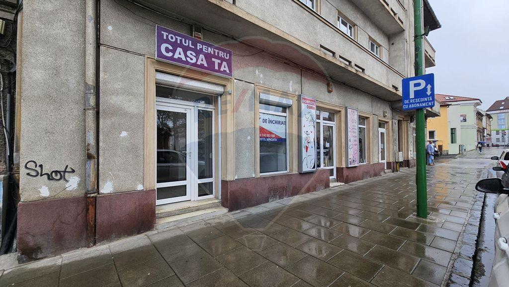 De închiriat | Spațiu comercial /birou | ultracentral |...