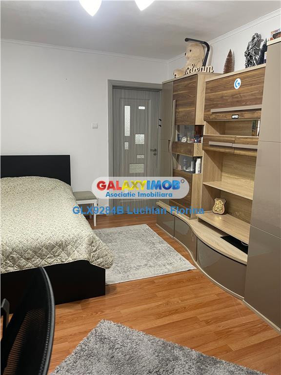 Apartament 2 camere, decomandat, etaj 3, an 1981 I Titan