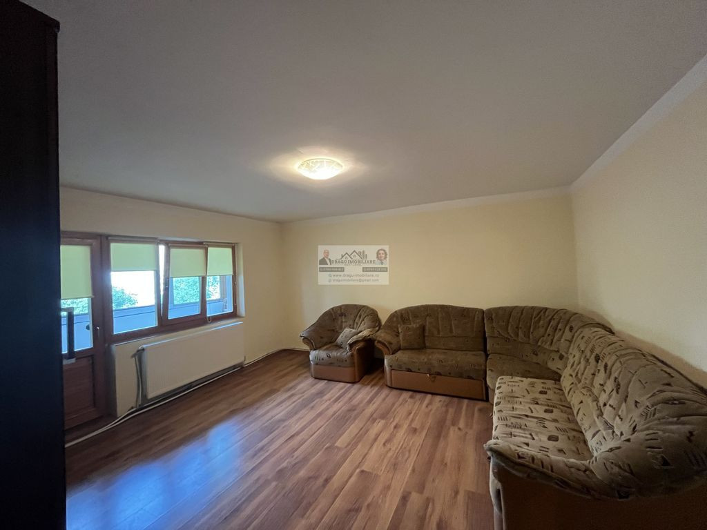 Apartament 3 camere, etaj 1/ 82,3 mp/ zona Spitalul Munic...