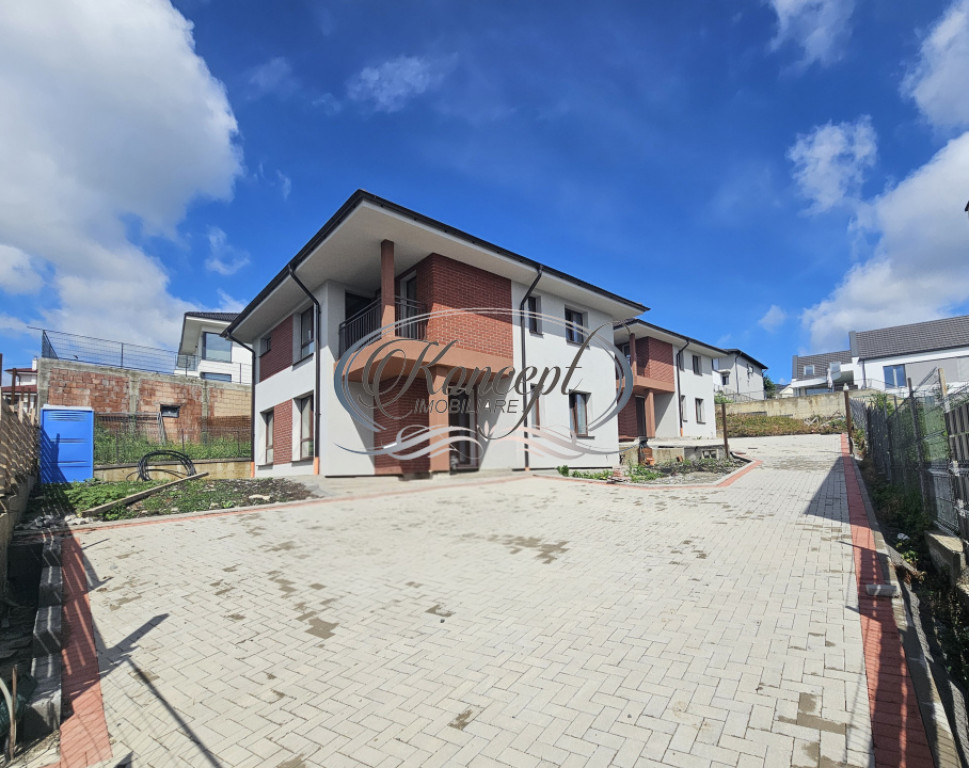 Casa cu 4 camere, 120 mp, incalzire in pardoseala, 250 mp de