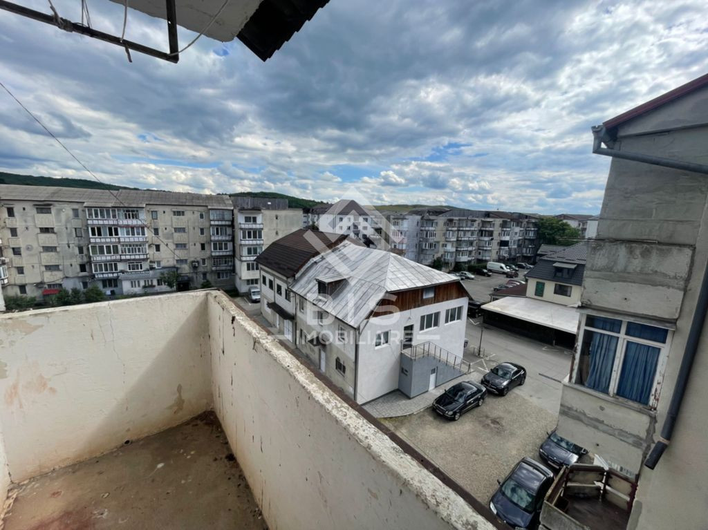 Apartament 3 camere | zona Dabro