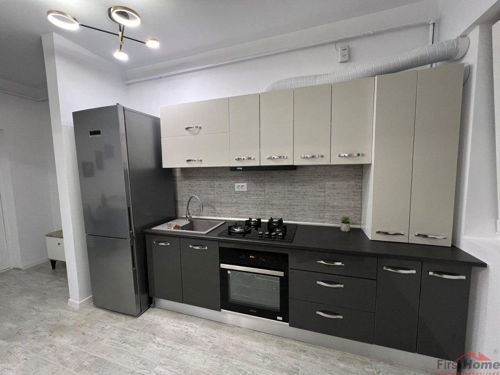 Studio premium, et 1, bloc nou, parcare, ultracentral
