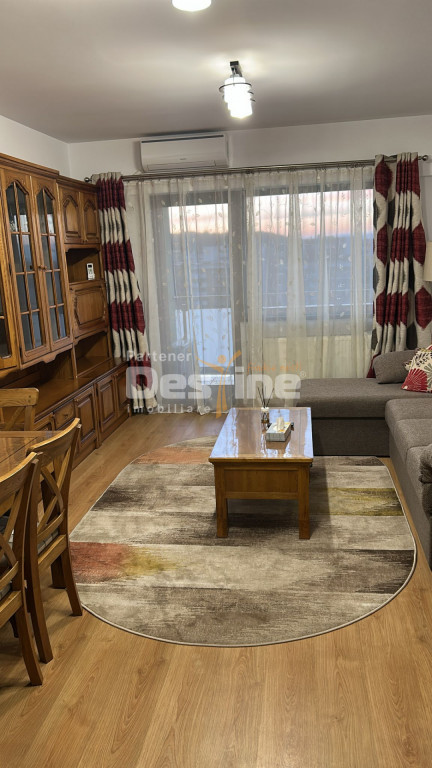 Apartament cu 2 camere la etaj intermediar, cu balcon, situa