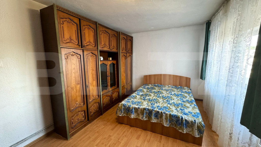 Apartament cu 3 camere - suprafata utila 64 mp - zona Indepe