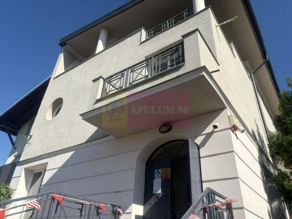 Vila D+P+1+M cu teren 446 mp Drumul Sarii.